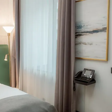 Ned Hotel