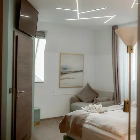 Ned Hotel